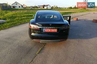 Ліфтбек Tesla Model S 2016 в 