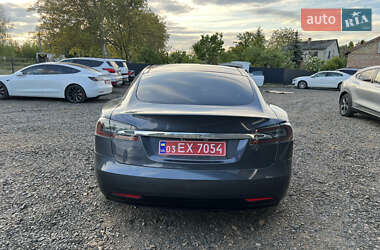 Лифтбек Tesla Model S 2018 в 
