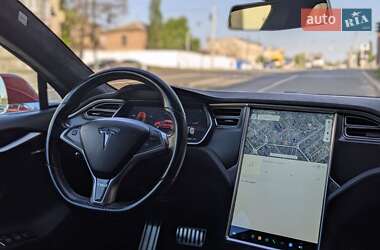 Ліфтбек Tesla Model S 2015 в 