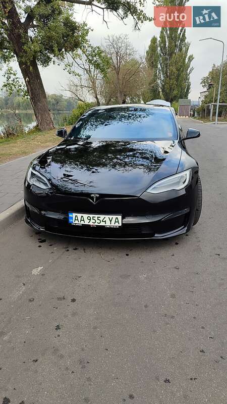 Ліфтбек Tesla Model S 2021 в Києві