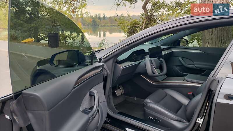 Ліфтбек Tesla Model S 2021 в Києві