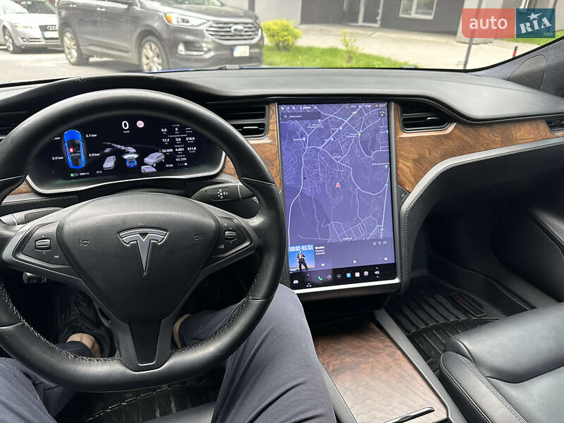 Лифтбек Tesla Model S 2020 в Львове