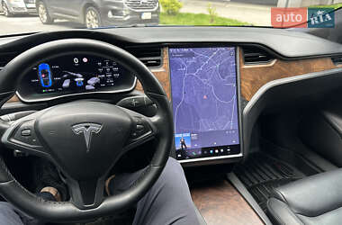 Лифтбек Tesla Model S 2020 в 
