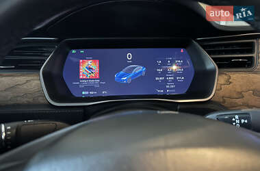 Лифтбек Tesla Model S 2020 в 