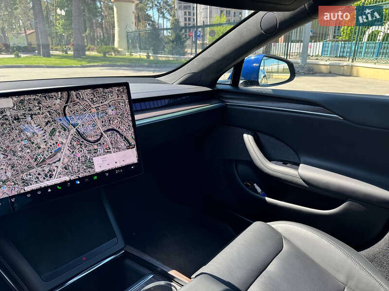 Лифтбек Tesla Model S 2022 в Харькове