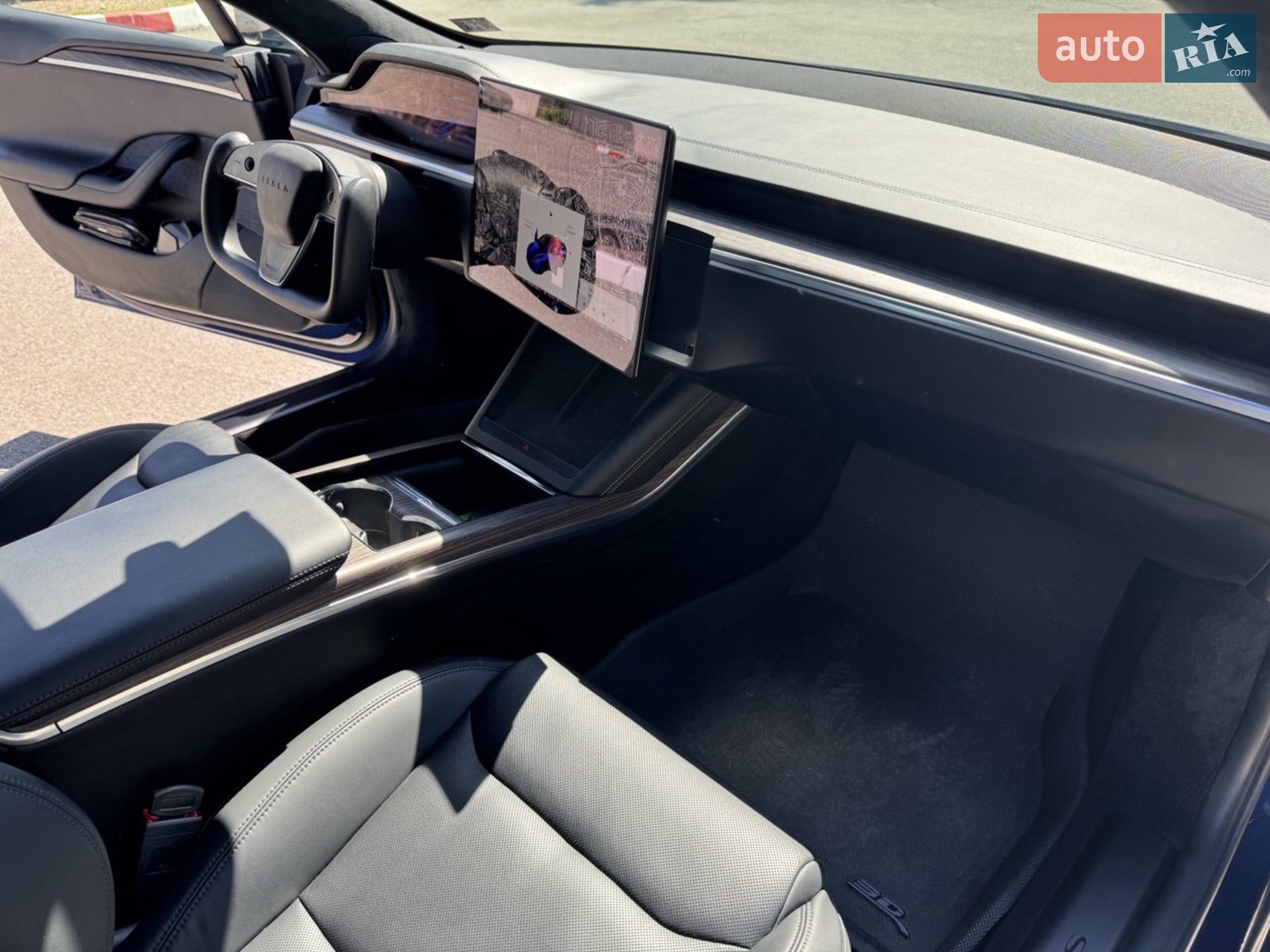 2022 Tesla Model S - мініатюра 13