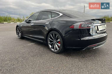 Ліфтбек Tesla Model S 2015 в 