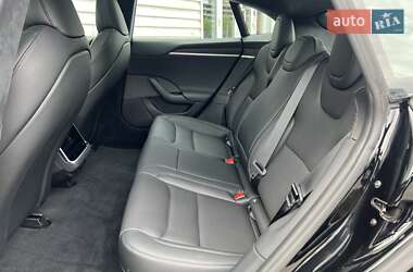 Лифтбек Tesla Model S 2023 в 