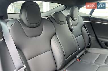 Лифтбек Tesla Model S 2023 в 