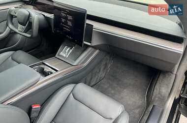Лифтбек Tesla Model S 2023 в 