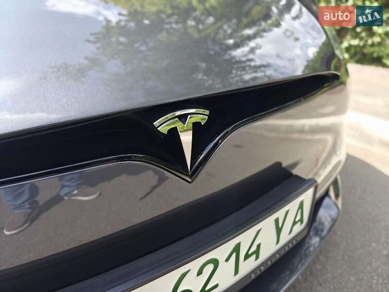 Лифтбек Tesla Model S 2021 в Киеве фото 10 Лифтбек Tesla Model S 2021 в Киеве