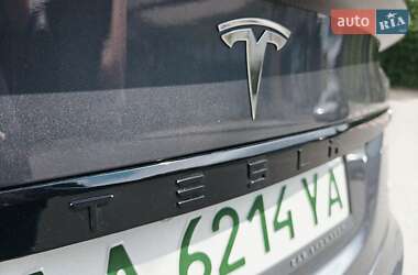 Лифтбек Tesla Model S 2021 в 