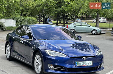 Tesla Model S 2017