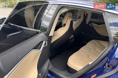 Ліфтбек Tesla Model S 2017 в 