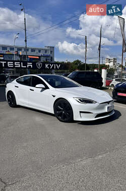 Лифтбек Tesla Model S 2021 в 