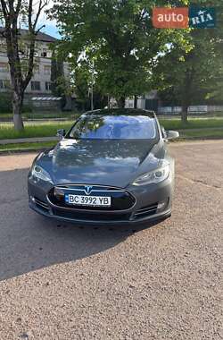 Ліфтбек Tesla Model S 2013 в Львові