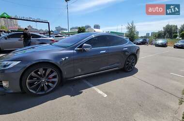 Tesla Model S 2017
