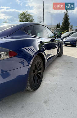 Лифтбек Tesla Model S 2019 в 