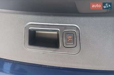 Ліфтбек Tesla Model S 2016 в 