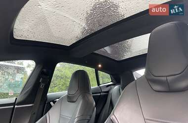 Ліфтбек Tesla Model S 2015 в 