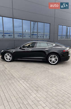 Лифтбек Tesla Model S 2014 в 