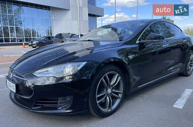 Tesla Model S 2015 Tesla Model S 2015