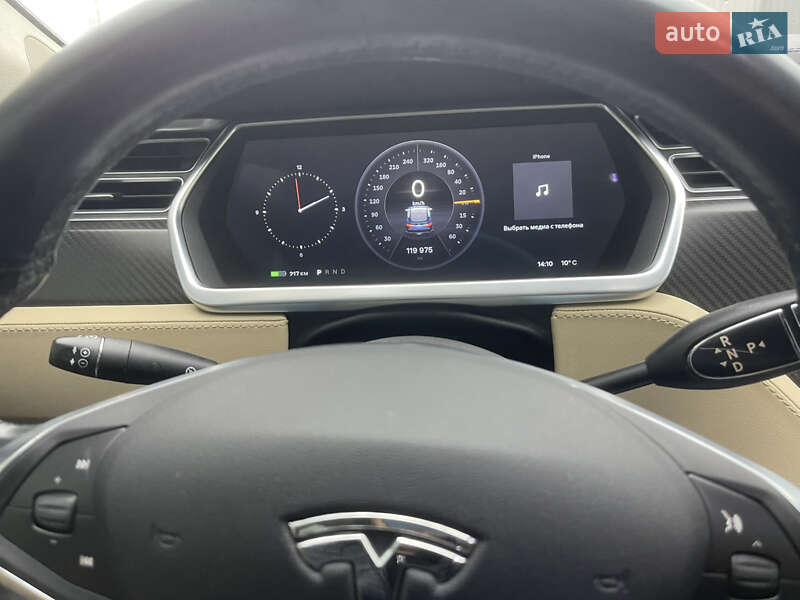 Лифтбек Tesla Model S 2014 в Виннице