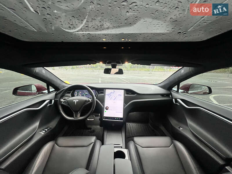 Ліфтбек Tesla Model S 2019 в Києві