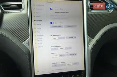 Ліфтбек Tesla Model S 2017 в 