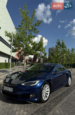 Ліфтбек Tesla Model S 2018 в 
