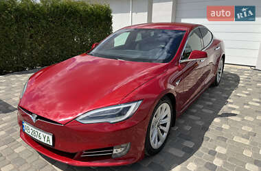 Tesla Model S 2017