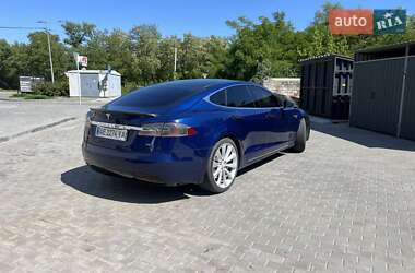 Лифтбек Tesla Model S 2016 в Днепре