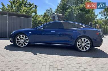 Ліфтбек Tesla Model S 2016 в 