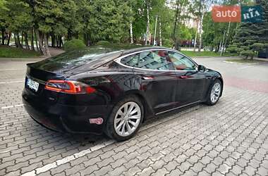 Лифтбек Tesla Model S 2018 в 
