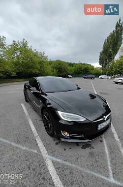 Ліфтбек Tesla Model S 2013 в Вінниці