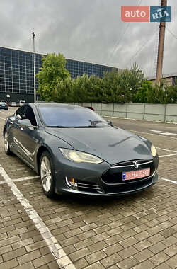 Лифтбек Tesla Model S 2013 в Луцке