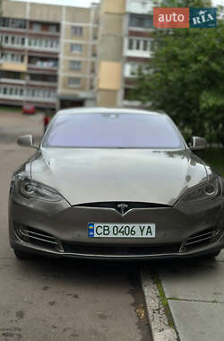 Tesla Model S 2015 Tesla Model S 2015