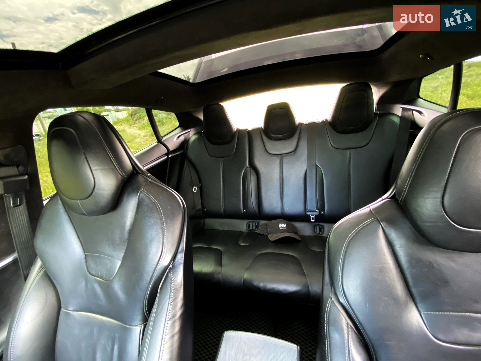Tesla Model S 2017 VIN 5YJSA1E44HF191054 фото оголошення 10 з 30