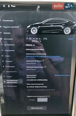 Лифтбек Tesla Model S 2016 в 