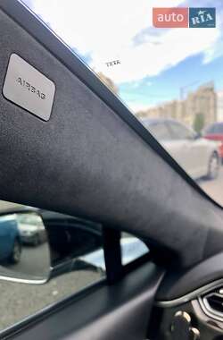 Лифтбек Tesla Model S 2016 в 