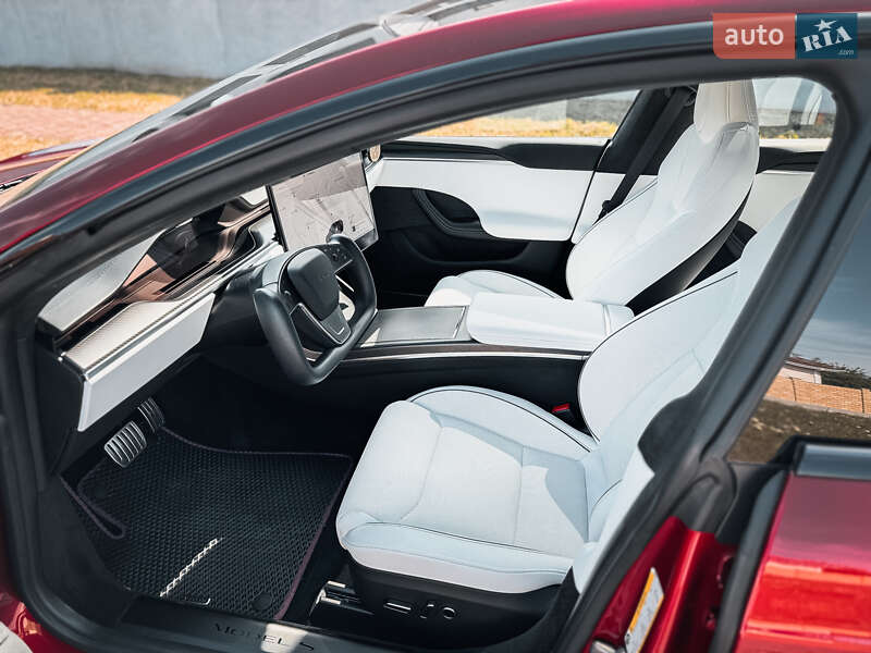 Ліфтбек Tesla Model S 2023 в Одесі