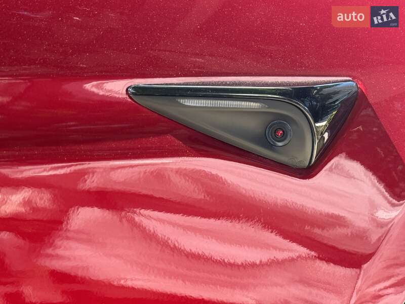 Ліфтбек Tesla Model S 2023 в Одесі