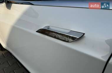 Лифтбек Tesla Model S 2013 в 