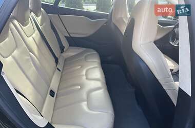 Лифтбек Tesla Model S 2016 в 