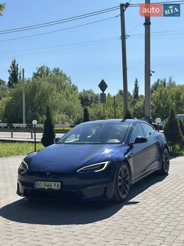 Лифтбек Tesla Model S 2021 в Хоросткове