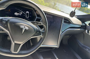 Лифтбек Tesla Model S 2020 в 