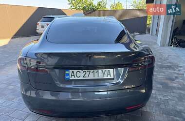 Ліфтбек Tesla Model S 2017 в 