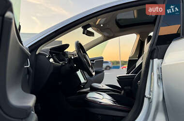 Лифтбек Tesla Model S 2014 в 