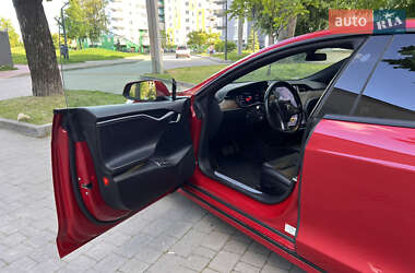 Лифтбек Tesla Model S 2020 в Ивано-Франковске