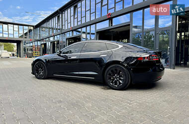 Лифтбек Tesla Model S 2018 в 